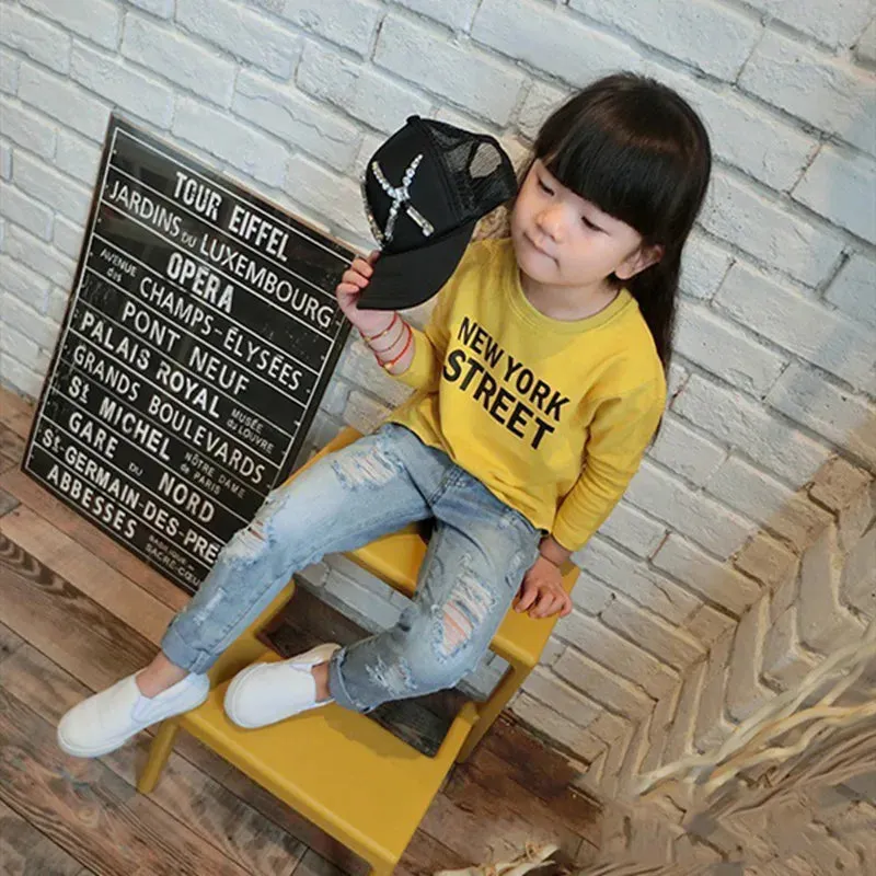 2024 New Fashion Multicolor Hole Little Girl Jeans Boy Spring and Summer Denim Casual Loose Cuffed Jeans Children Pants