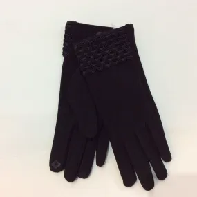 Diamond pattern black lace trim gloves