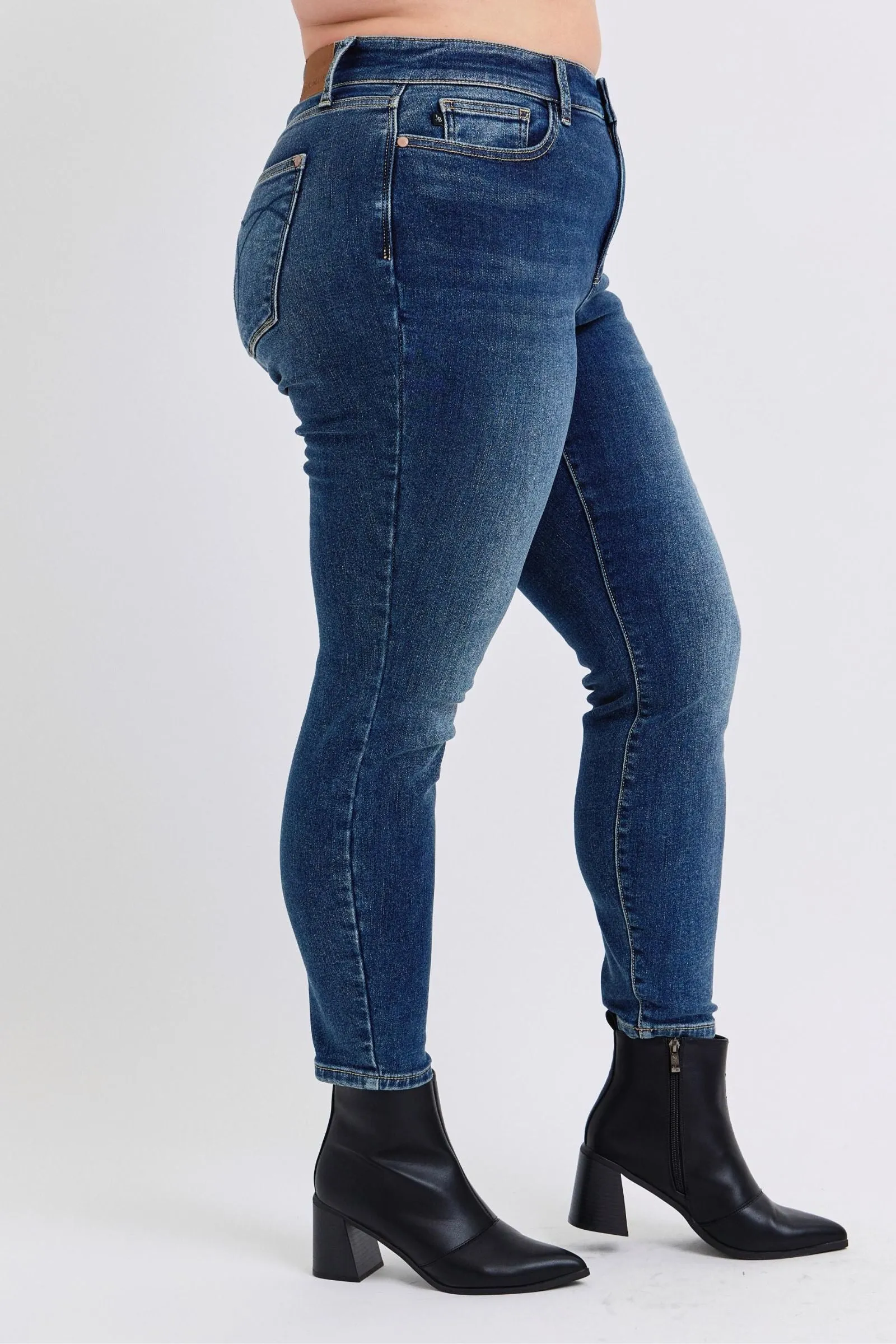 Judy Blue Mid Rise Thermal Skinny 82639