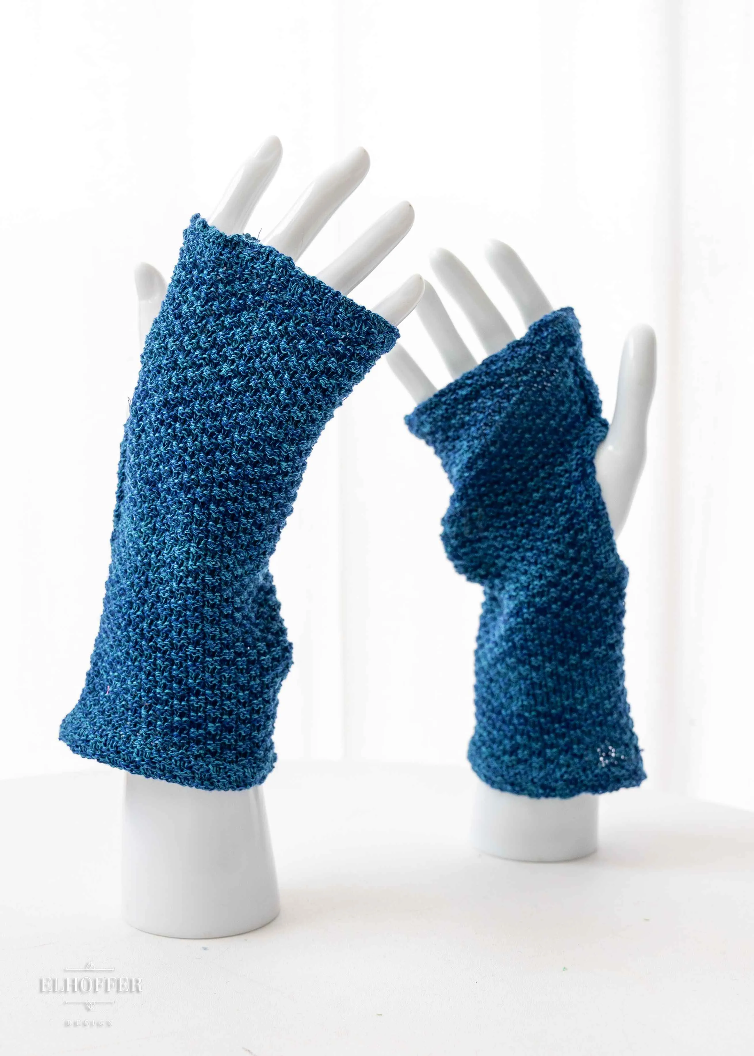 Scavenger Fingerless Gloves - Aquamarine