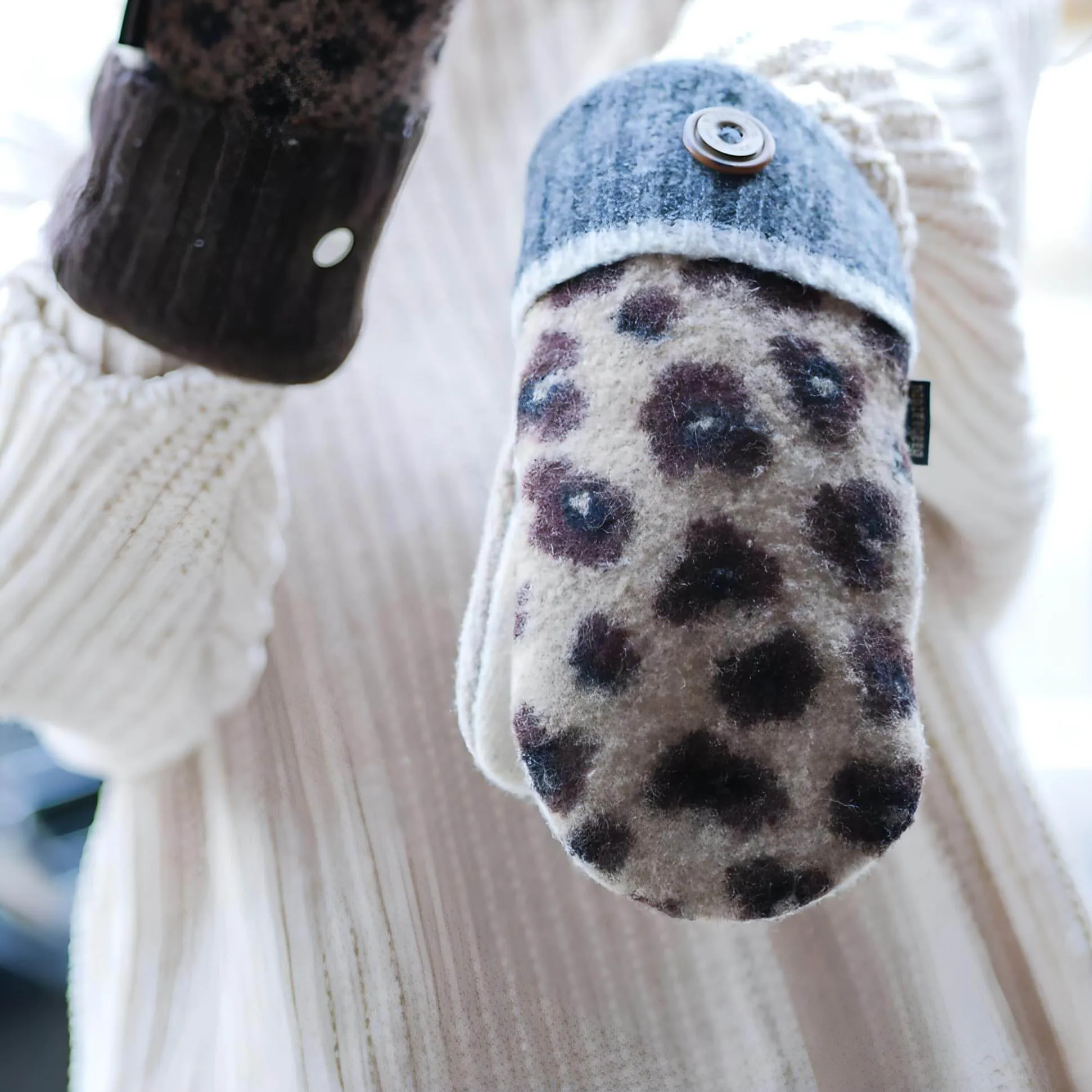 Sweater Mittens with Buckskin Palms